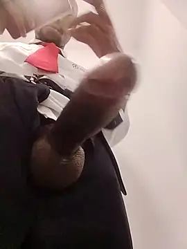 moro28vergon online show from December 2025 02:09:02 AM