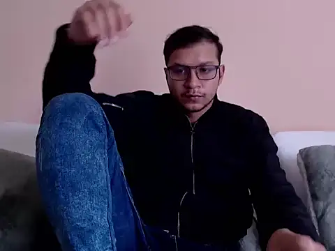 andy loverxx online show from April 2026 08:02:02 PM