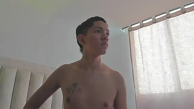 JulianRose 1 online show from March 2025 02:56:02 PM