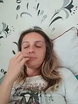 SophyGirl online show from September 2025 11:34:02 AM