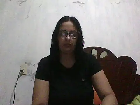 Samanthat33 online show from March 2025 06:55:01 PM