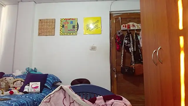 Naomi D online show from February 2025 10:20:02 PM