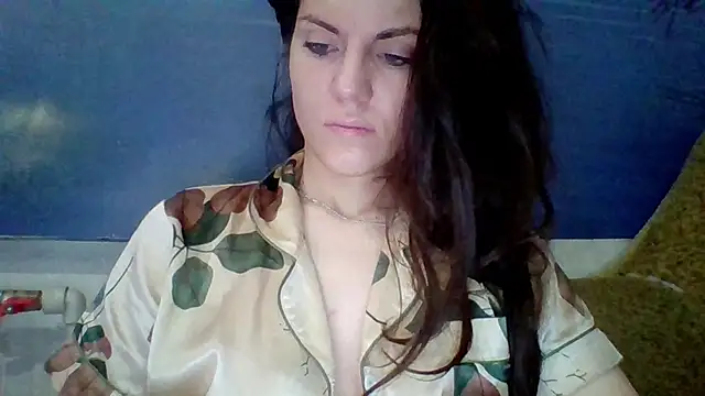 Snapshot of AliceTailor chatting on July 2026 05:41:01 PM AliceTailor online show from July 2026 05:41:01 PM