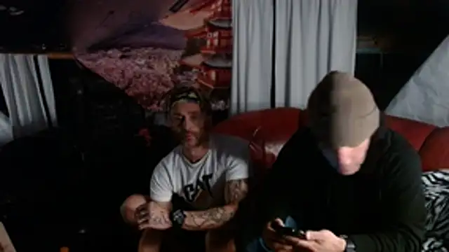 Snapshot of ShiaWay chatting on December 2025 09:40:01 AM ShiaWay online show from December 2025 09:40:01 AM