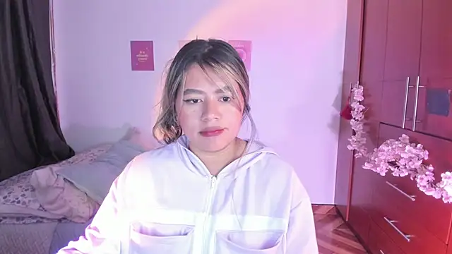 StephaniFox online show from September 2025 12:03:02 AM