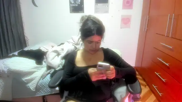 StephaniFox online show from January 2026 05:33:02 AM