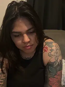 miacanela xo online show from April 2026 02:04:02 AM