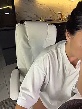 Melisa Ester online show from March 2026 06:56:01 PM