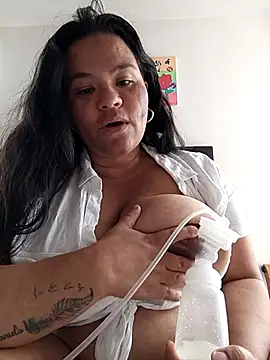 Julieta-tits online show from April 2026 03:03:02 PM