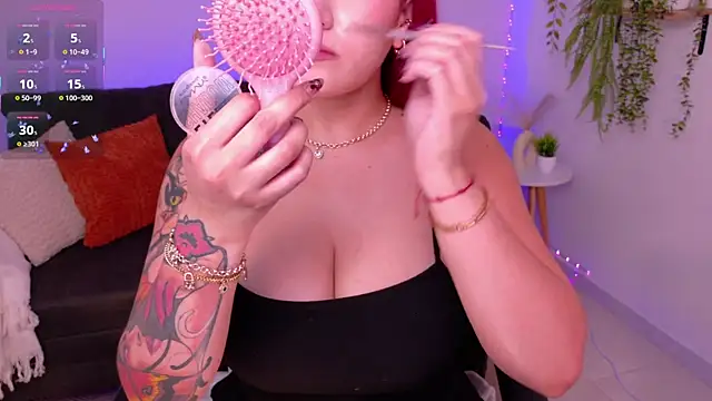 ViolettCastel online show from April 2026 04:44:02 PM