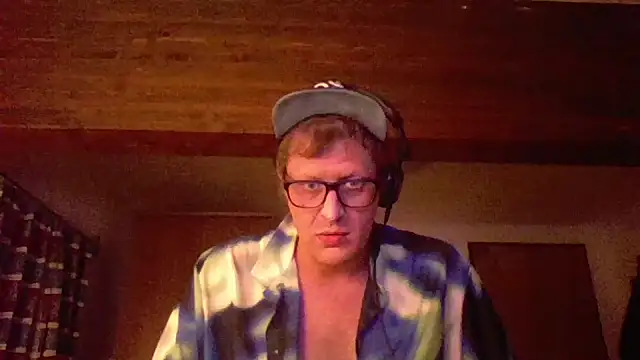 Bigthroaterboy online show from December 2024 06:41:01 PM