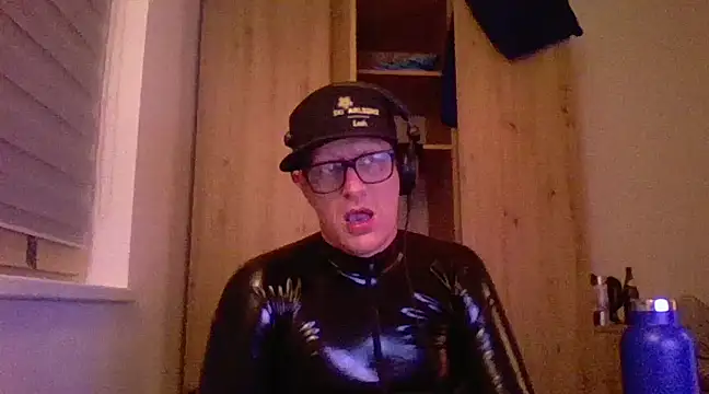 Bigthroaterboy online show from March 2025 03:52:02 AM