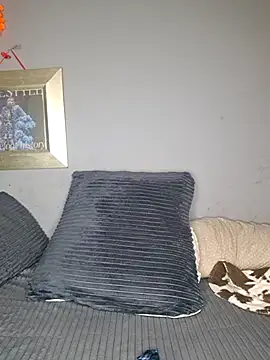 Snapshot of Petrossa chatting on July 2026 02:05:01 PM Petrossa online show from July 2026 02:05:01 PM