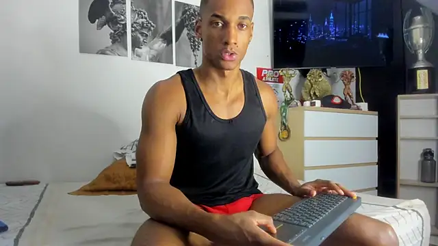 Malkongarcia online show from April 2026 09:26:02 PM