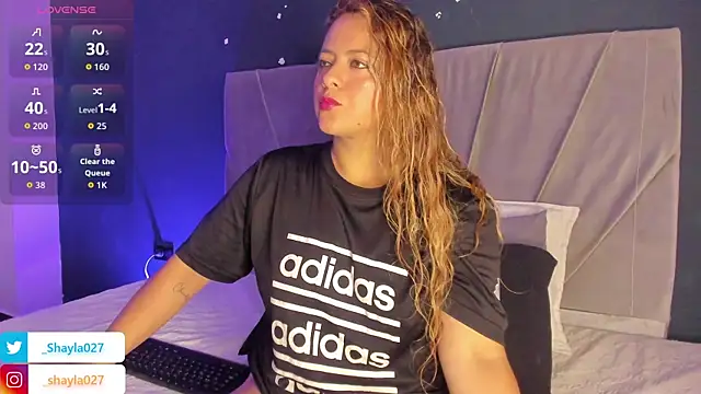 Shayla27 online show from April 2026 01:31:01 PM