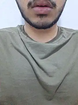 alesssterling online show from April 2026 02:55:01 AM