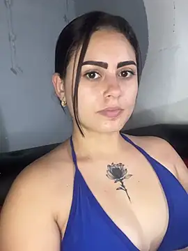 Azuna25 online show from July 2026 06:35:01 PM