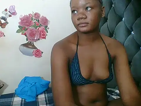 HotJeylee online show from March 2026 04:37:01 PM