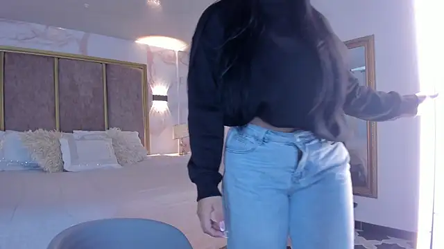 PaulinaDuarte online show from June 2026 11:37:02 AM
