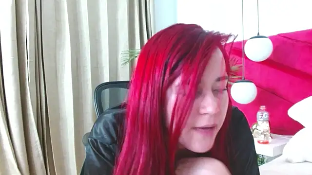Sophie ponce online show from June 2026 02:33:01 PM