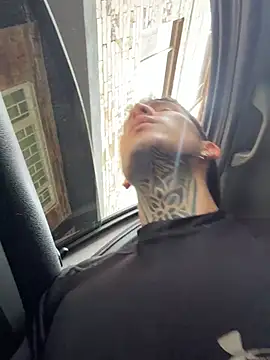  Tomy08calderon online show from October 2025 06:09:01 PM