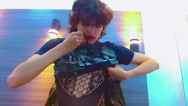 Sr BonnyEthan online show from April 2026 01:00:02 PM