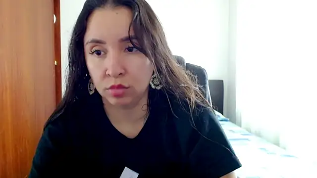 emely sexx20 online show from September 2025 04:17:01 PM