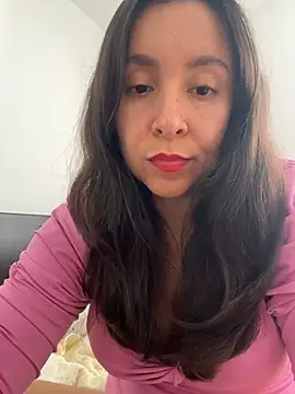 Snapshot of emely_sexx20 chatting on July 2026 09:50:01 PM emely sexx20 online show from July 2026 09:50:01 PM