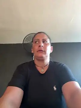 Angelicvill online show from May 2026 12:57:01 PM