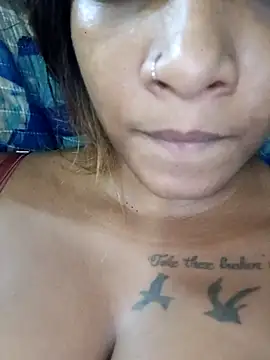 Indianqueen03 online show from March 2026 05:52:01 PM