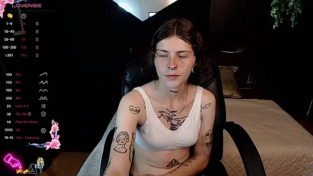 pretty cristal69 online show from April 2026 11:54:01 PM