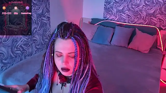 Miss Maya Mils online show from July 2026 01:09:02 AM