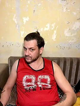 Snapshot of MaeltraJoy chatting on December 2025 05:31:01 PM MaeltraJoy online show from December 2025 05:31:01 PM