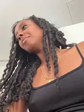 Your Paris online show from March 2026 03:00:02 AM