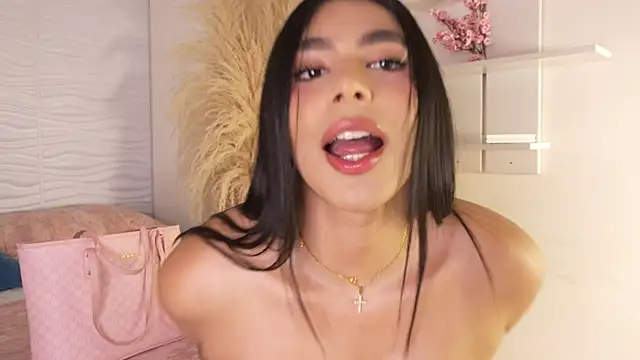 IsabelleFoxx  online show from July 2026 10:27:02 PM