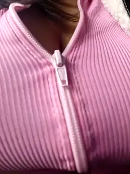 Cristal  04 online show from September 2025 05:14:01 PM