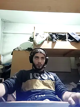 Snapshot of kleineid77 chatting on November 2025 05:46:01 PM kleineid77 online show from November 2025 05:46:01 PM