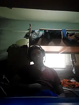 Snapshot of kleineid77 chatting on November 2025 11:13:01 AM kleineid77 online show from November 2025 11:13:01 AM