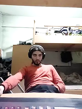 Snapshot of kleineid77 chatting on January 2026 05:27:02 PM kleineid77 online show from January 2026 05:27:02 PM