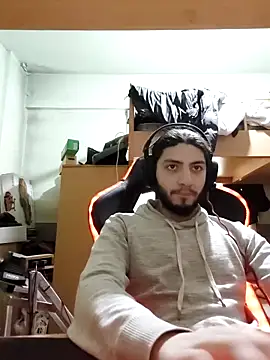 Snapshot of kleineid77 chatting on February 2026 02:53:02 PM kleineid77 online show from February 2026 02:53:02 PM