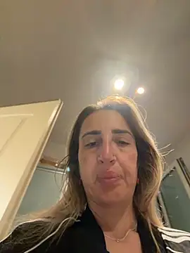 Snapshot of casalinga88 chatting on May 2026 06:20:01 AM casalinga88 online show from May 2026 06:20:01 AM