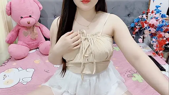 Funikio online show from April 2026 02:09:02 AM