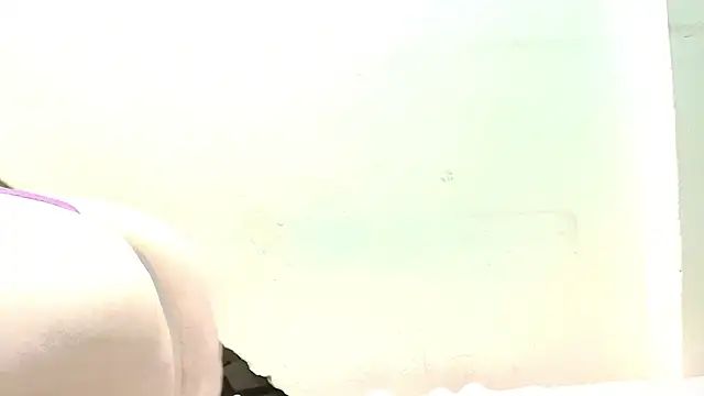 Zoe Curvy online show from April 2026 11:30:02 AM