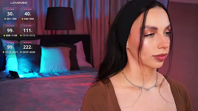 LunaNight online show from March 2026 08:34:01 PM