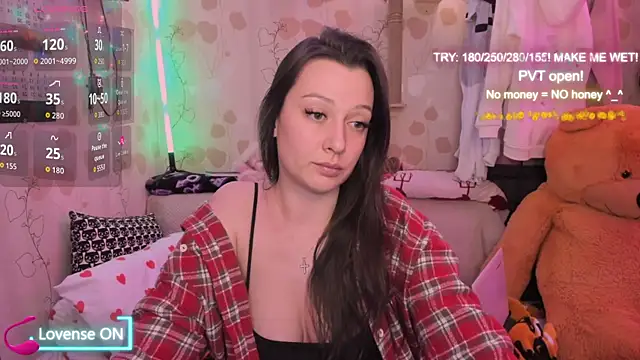 Lilly Black88888 online show from April 2026 06:57:01 PM