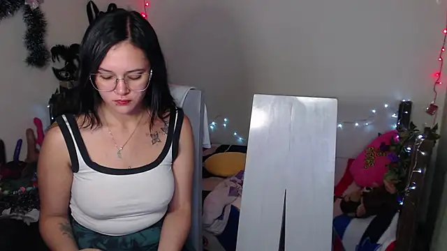 Antonella Cruz02 online show from December 2024 04:45:02 AM