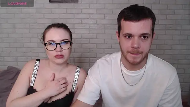 Fuckyoursecretary69 online show from May 2026 10:42:02 AM
