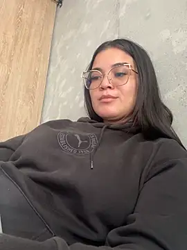 CamilaSofiia online show from February 2026 03:53:01 PM