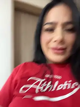 Miah gomez  online show from April 2026 07:58:02 PM