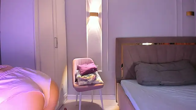 heemia online show from March 2026 02:22:01 AM